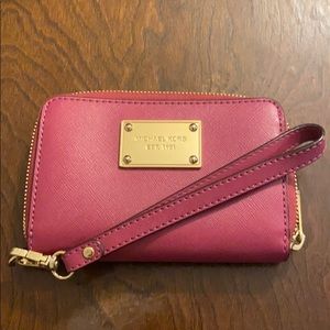 Michael Kors Wristlet
